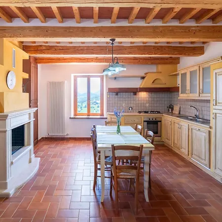 In A With 2 Swimming Pools Casa vacanze Cagli