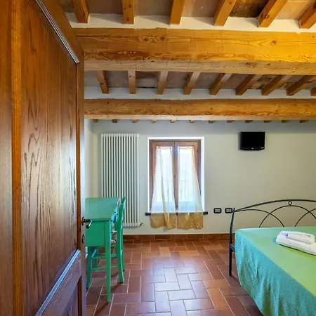 In A With 2 Swimming Pools Casa vacanze *