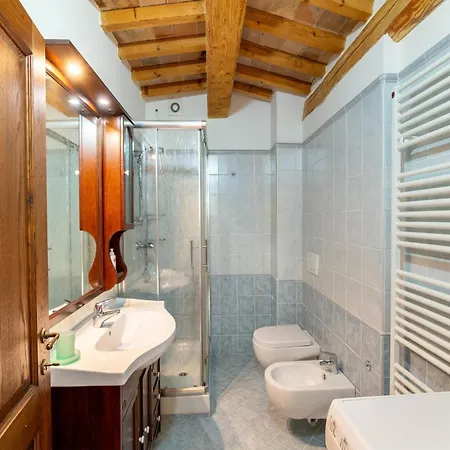 Casa vacanze In A With 2 Swimming Pools Cagli